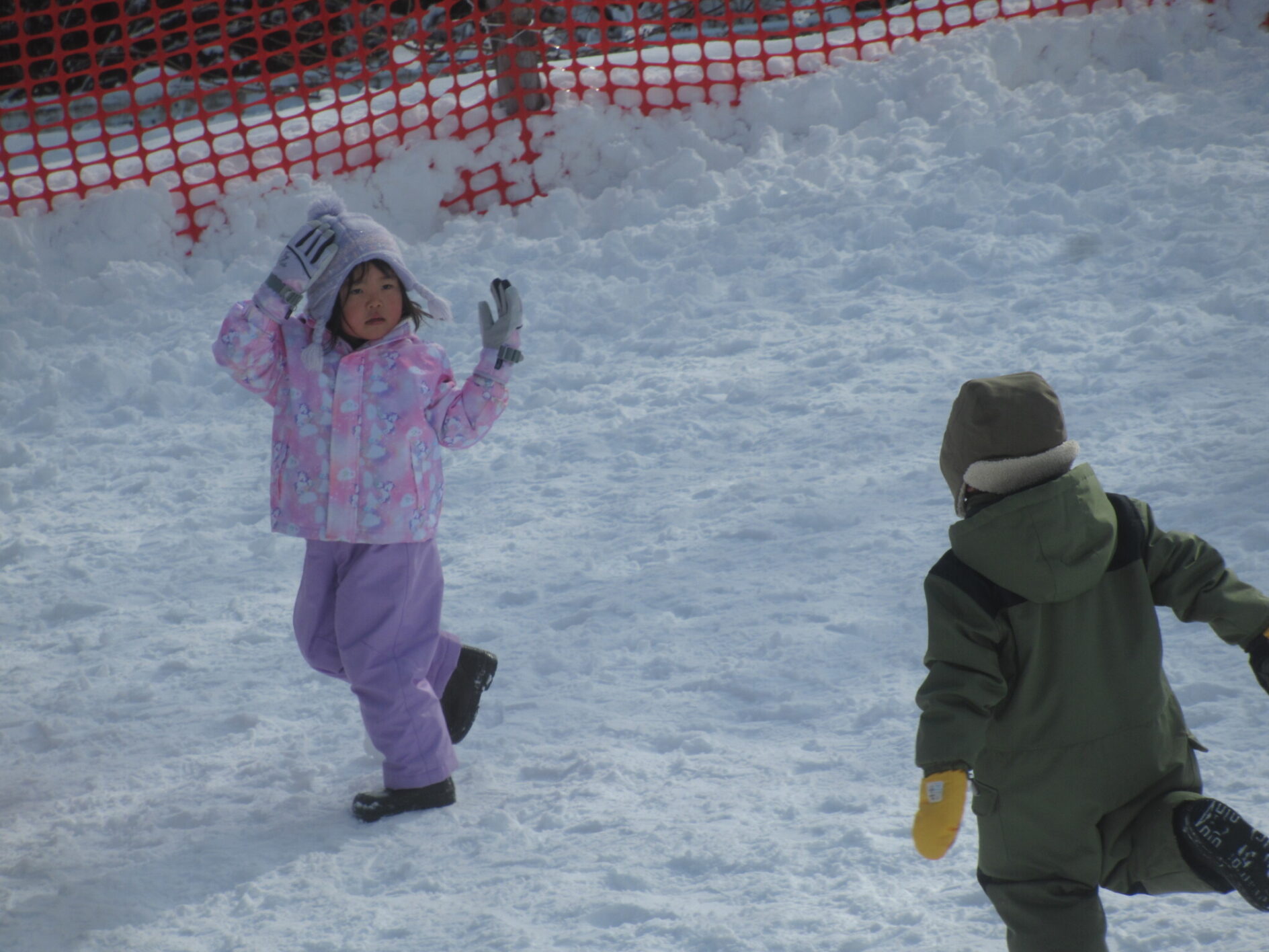 八森山で雪遊び☃後編（2・3歳児） | ぽかぽか森の小さなおうち